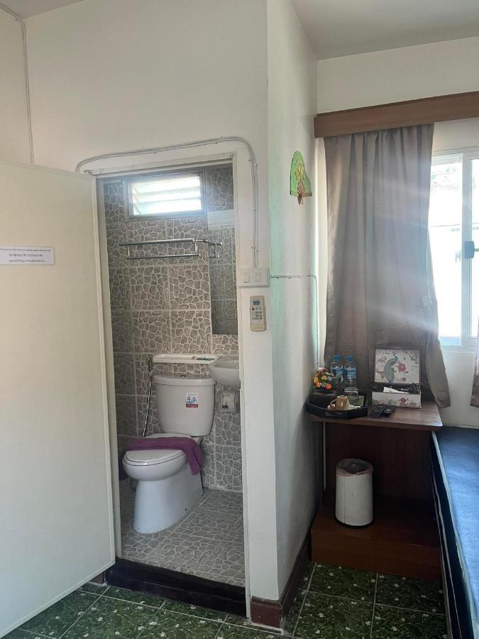 Baan Rachaya Apartamento Chiang Mai Exterior foto